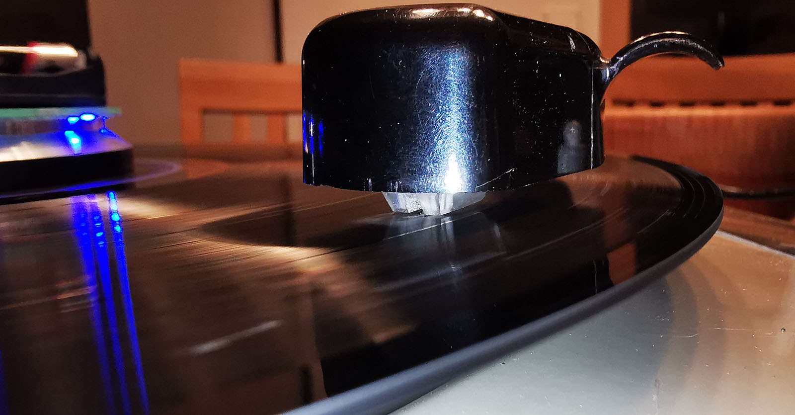 [Bild: td184elac05.jpg]