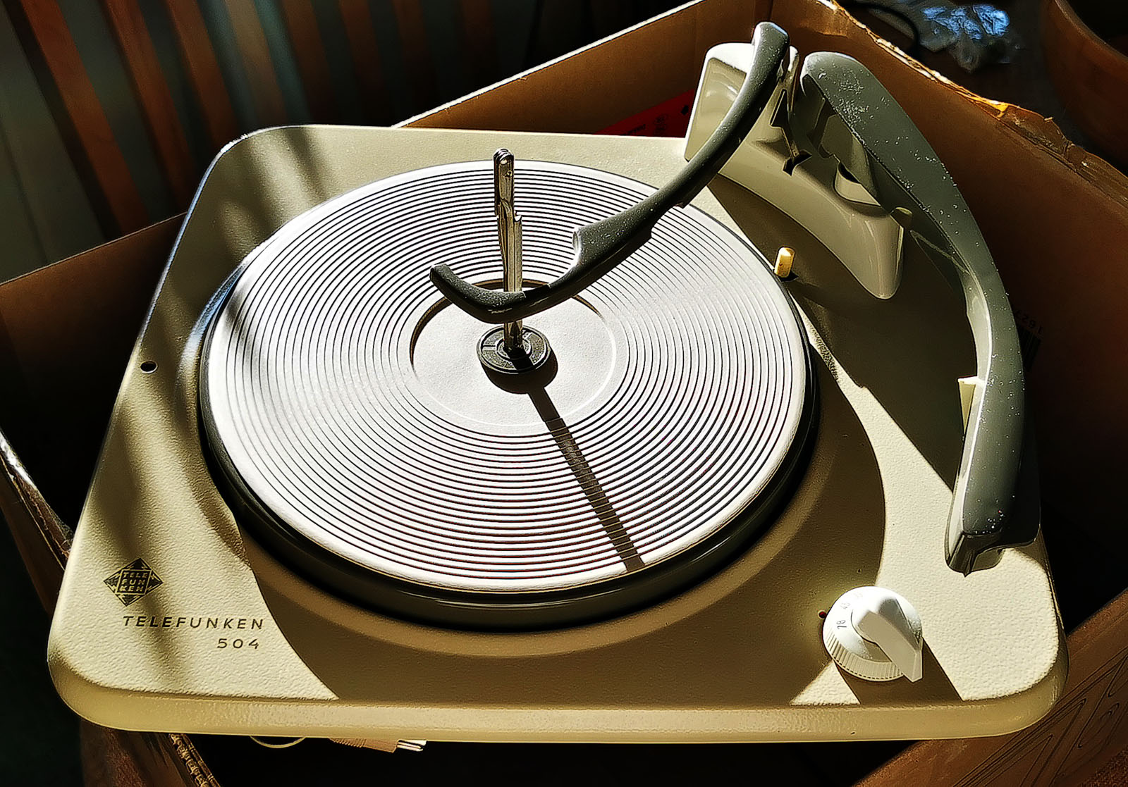 [Bild: tfk50410e01.jpg]